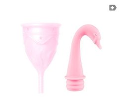 Менструальна чаша Femintimate Eve Cup розмір S з переносним душем, діаметр 3,2 см FM531 фото