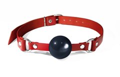 Кляп силиконовый Feral Feelings Silicon Ball Gag Red/Black, красный ремень, черный шарик SO8268 фото